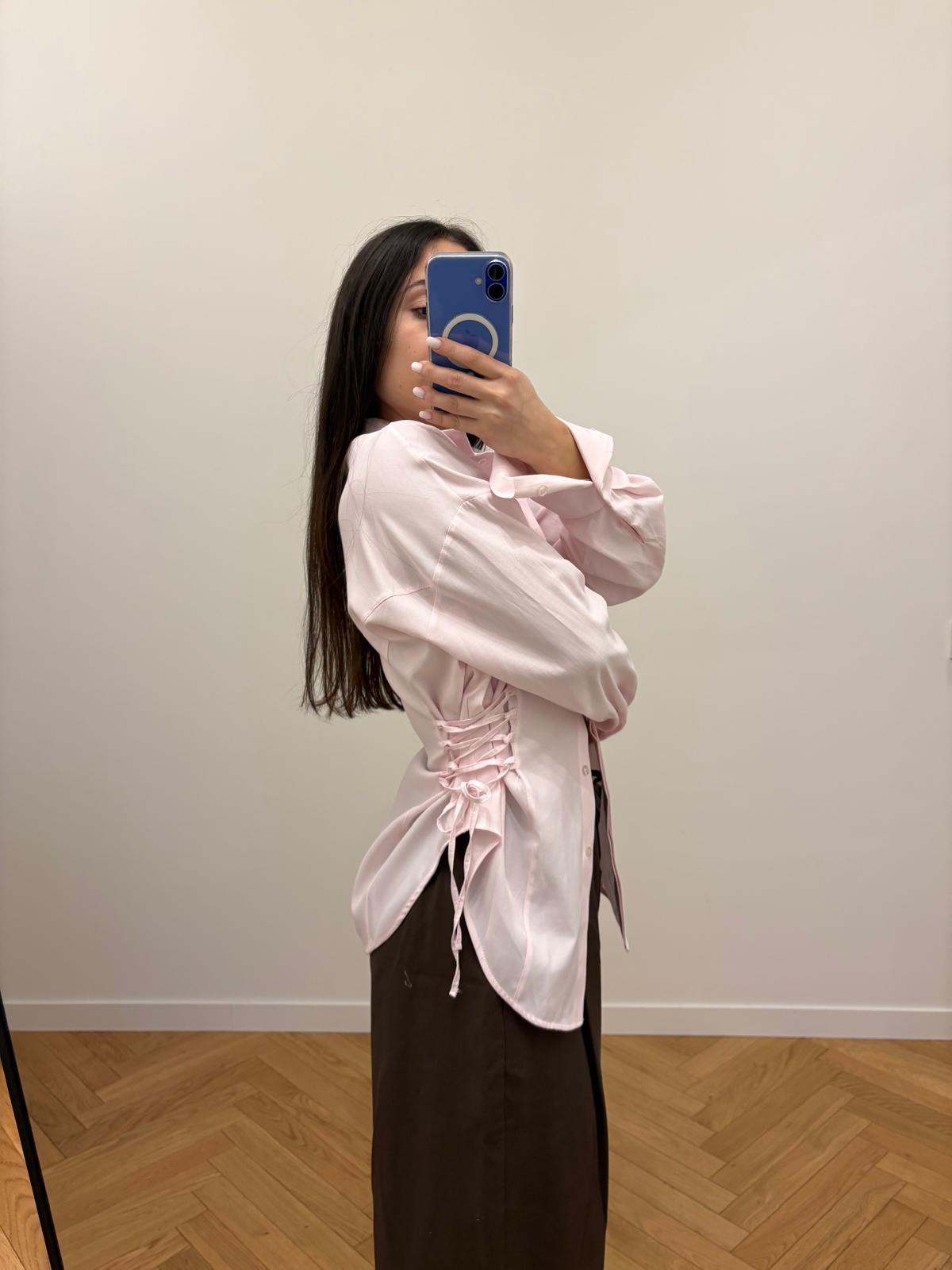 CAMICIA CON LACCETTI REGOLABILI